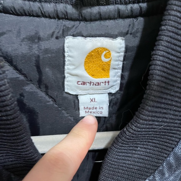 men’s insulated carhartt vest - Picture 2 of 4